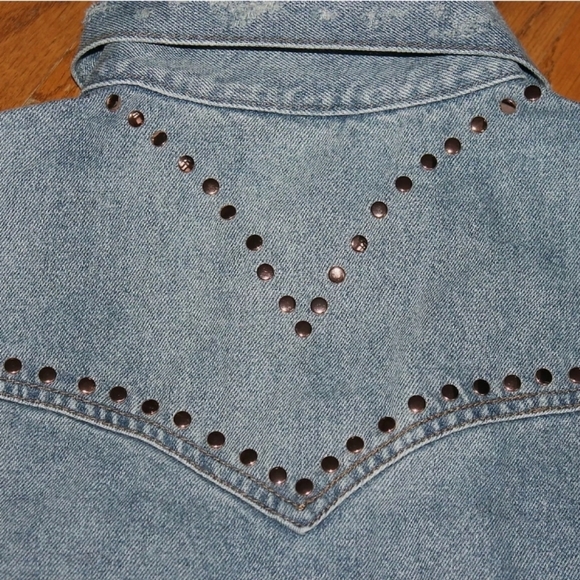 Discontinued Victoria's Secret Jean Jacket - Picture 4 of 5